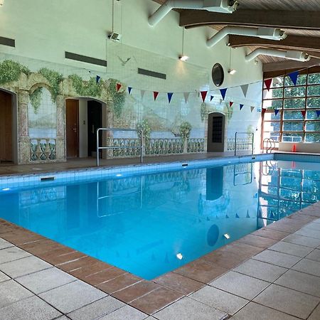 Denham Grove Hotel Buitenkant foto