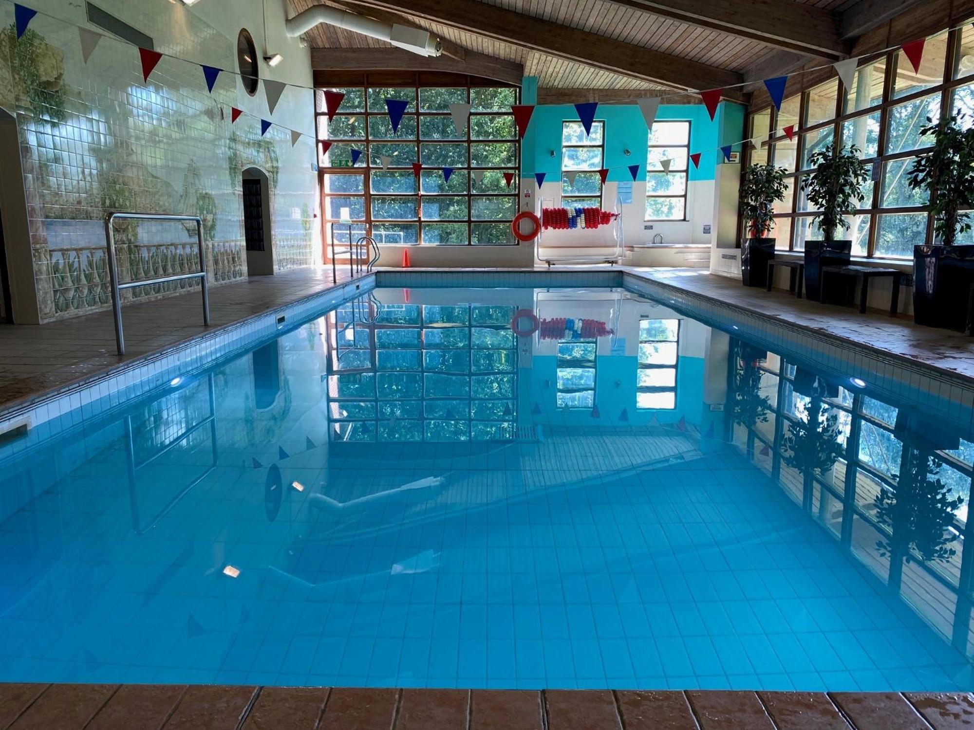 Denham Grove Hotel Buitenkant foto